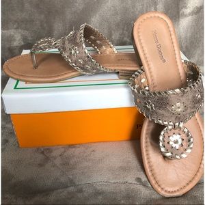 Pierre Dumas bronze/gold sandals in size 6.5